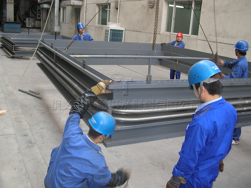 ������ԣ���c(di��n)���ΈA���p���a(b��)�������b�F(xi��n)��(ch��ng)